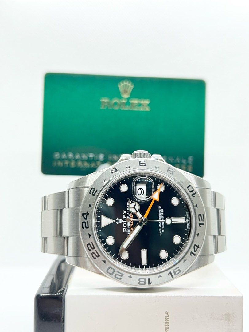 Rolex explorer discount 2 case size