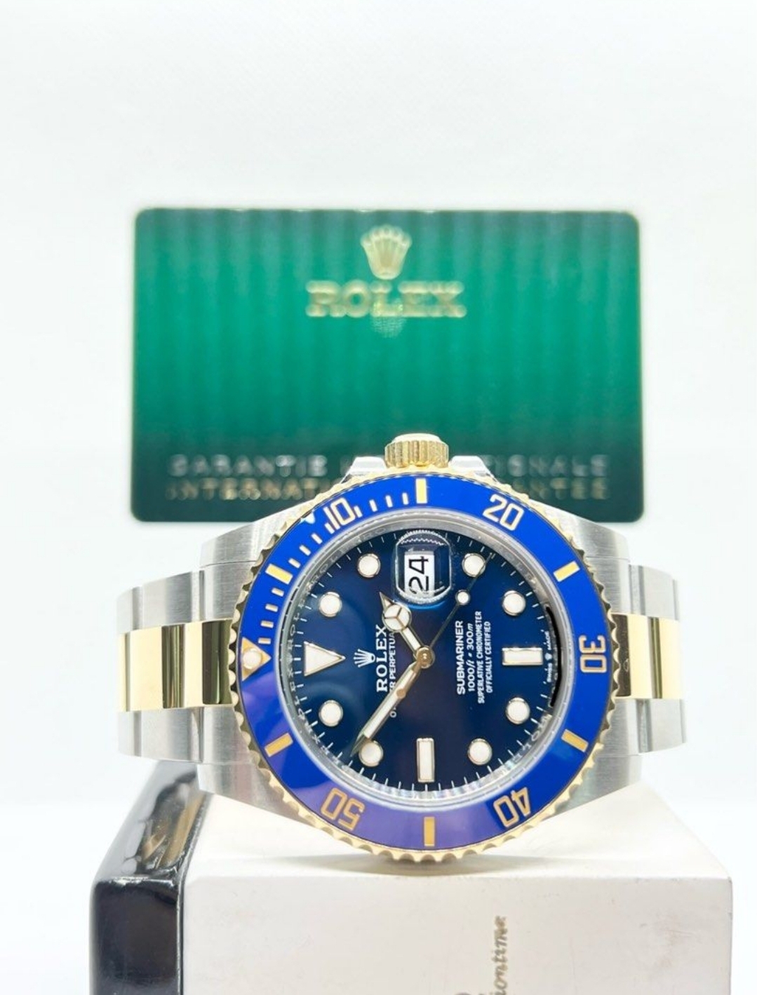 Submariner Date 126613LB