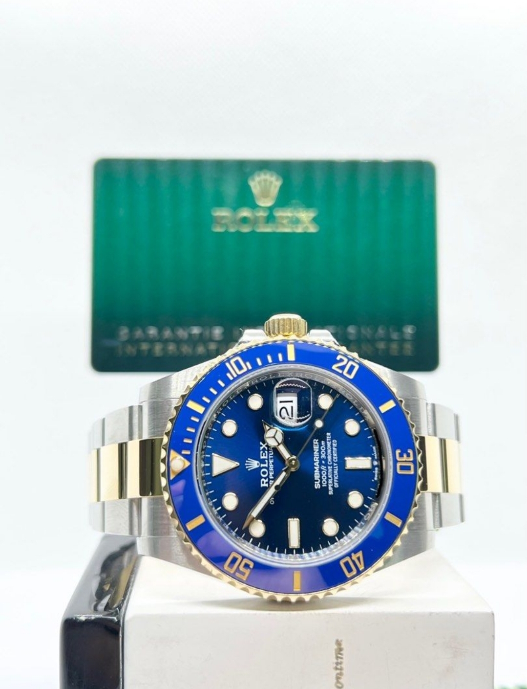 Submariner Date 126613LB