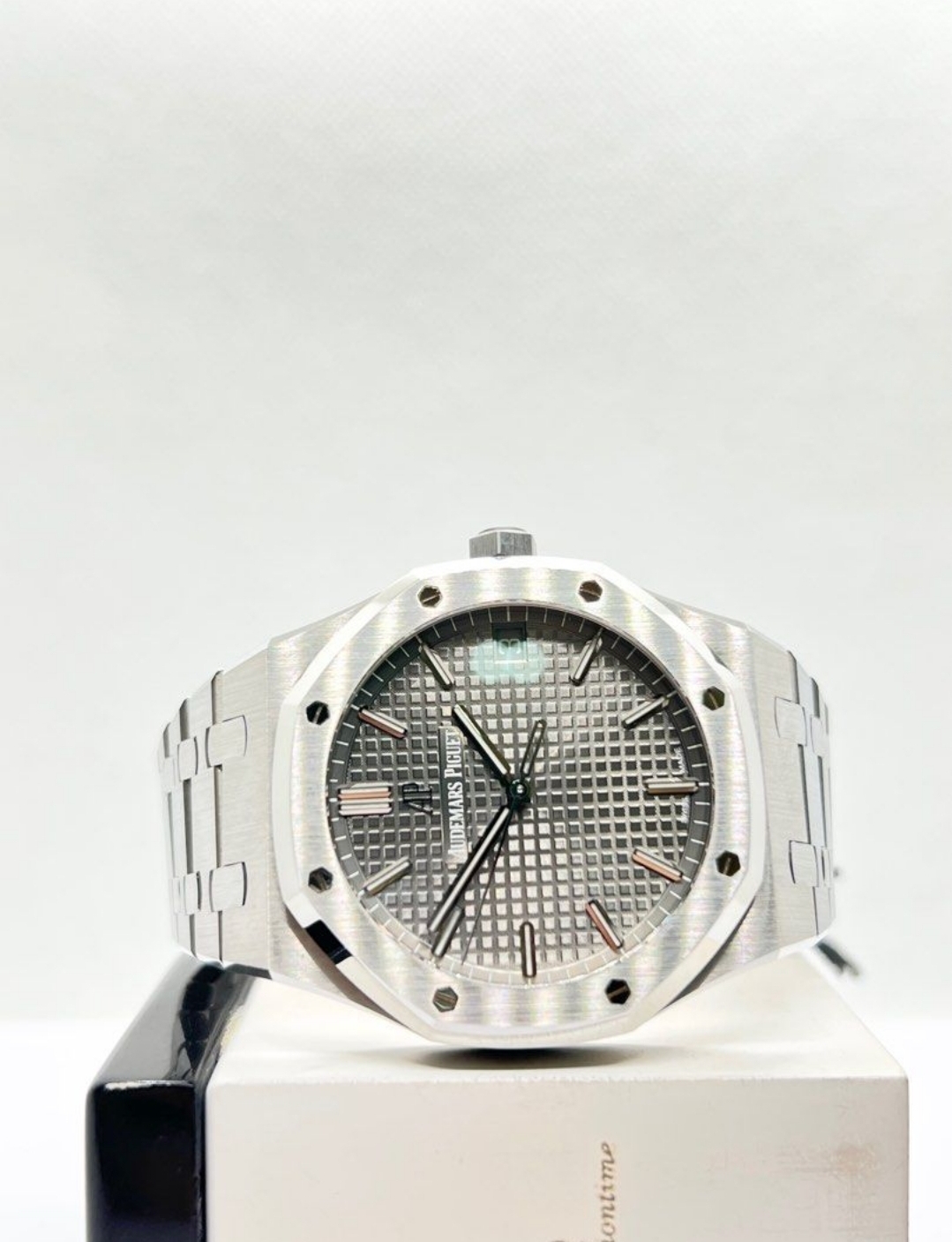 Royal Oak 41 15500ST