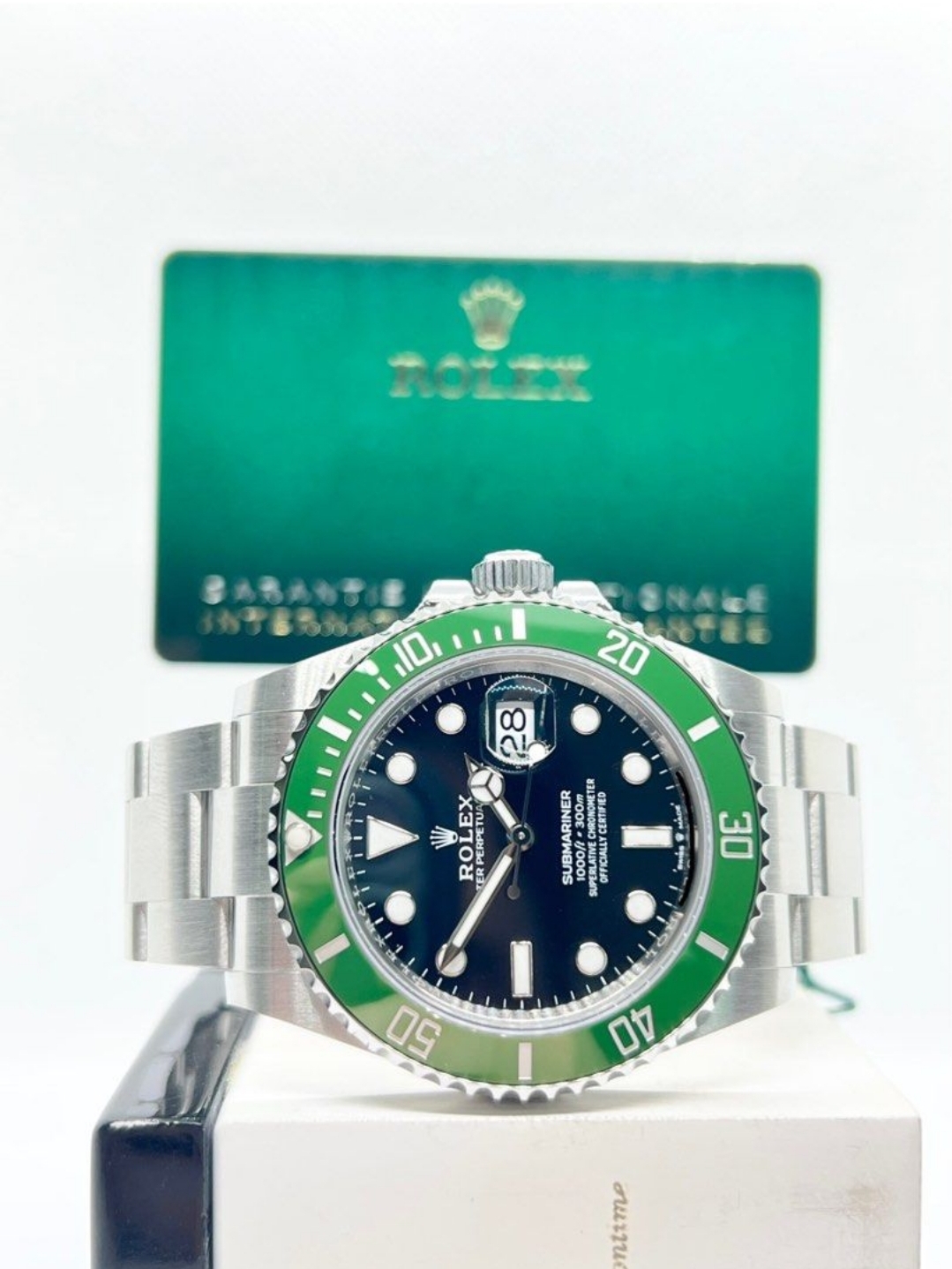 Submariner 126610LV “Starbucks”