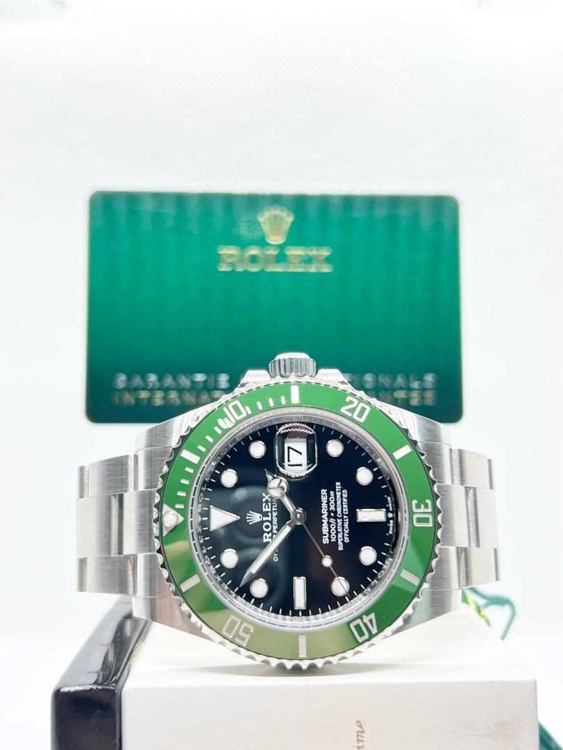 Submariner 126610LV “Starbucks”