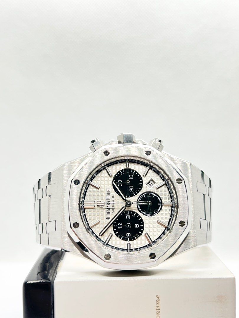 Royal Oak Chrono 41 “Panda” 26331ST